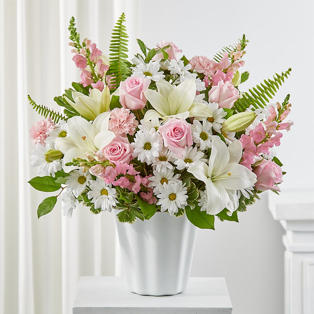 Soft Touch Tabletop Basket – BELKY'S FLORIST, Rock Hill SC