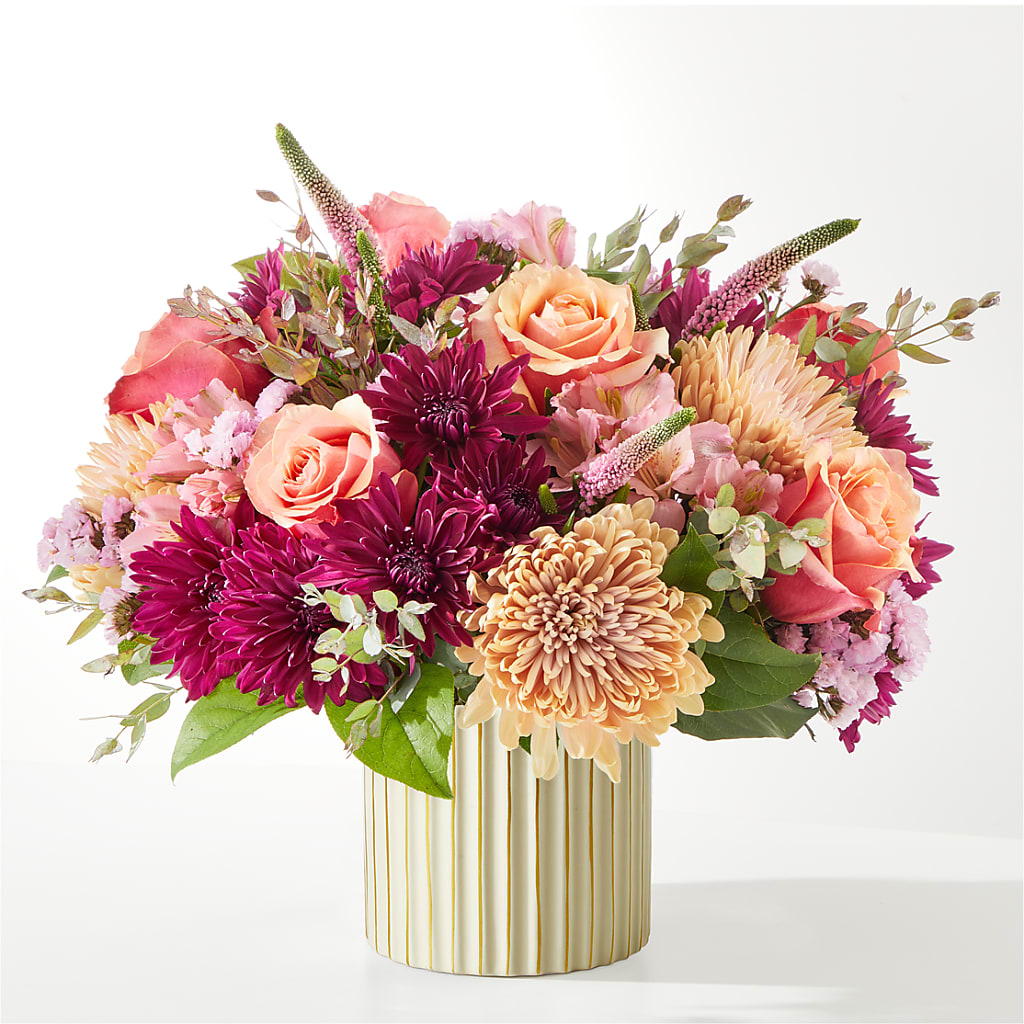 Berry Cobbler Bouquet with Ivory Vase – BELKY'S FLORIST, Rock Hill SC