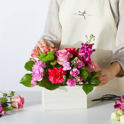 Sweetberry Box – A Florist Original – BELKY'S FLORIST, Rock Hill SC