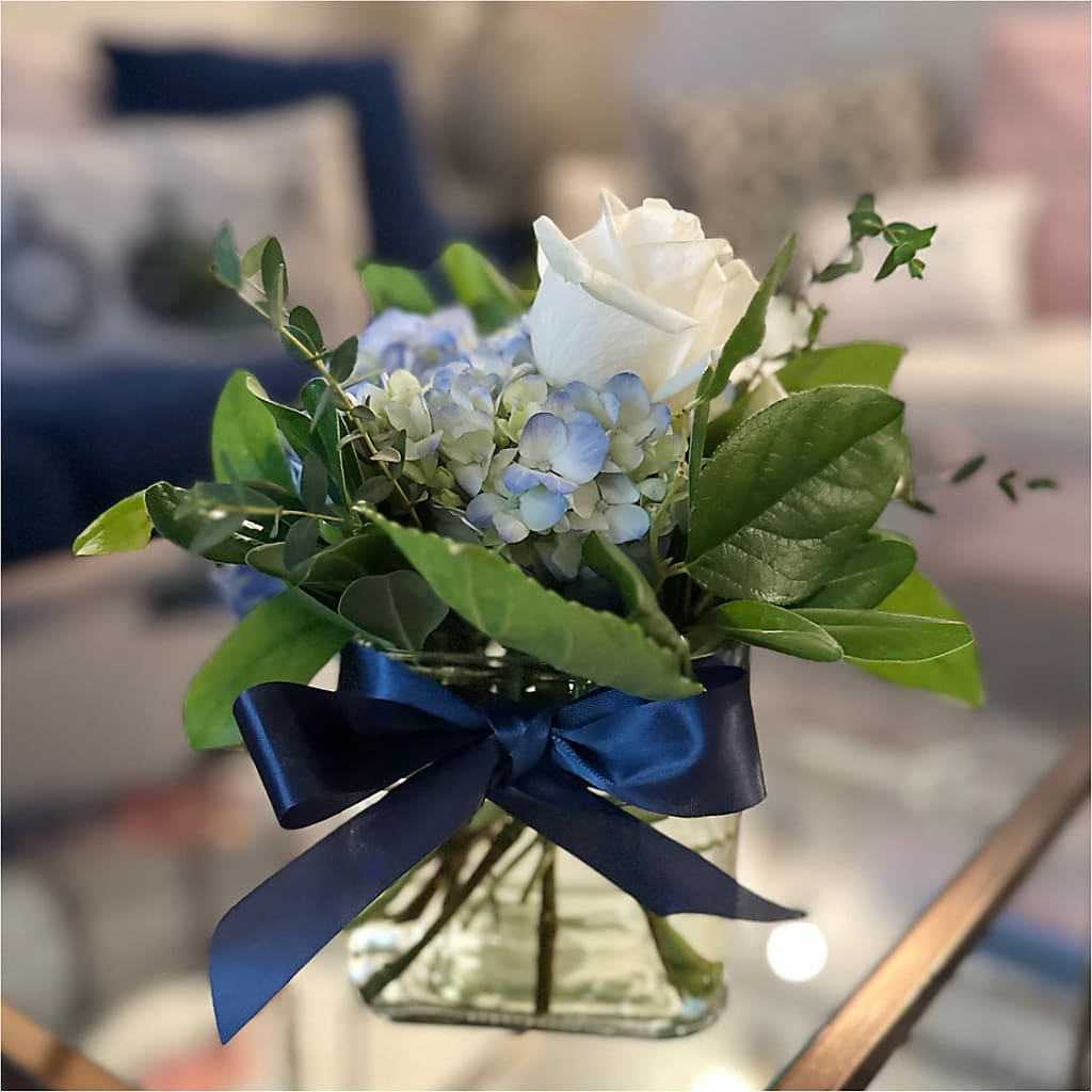 Sky Blue Delight Bouquet – BELKY'S FLORIST, Rock Hill SC