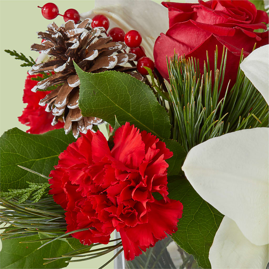 Glistening Icicles Bouquet – BELKY'S FLORIST, Rock Hill SC